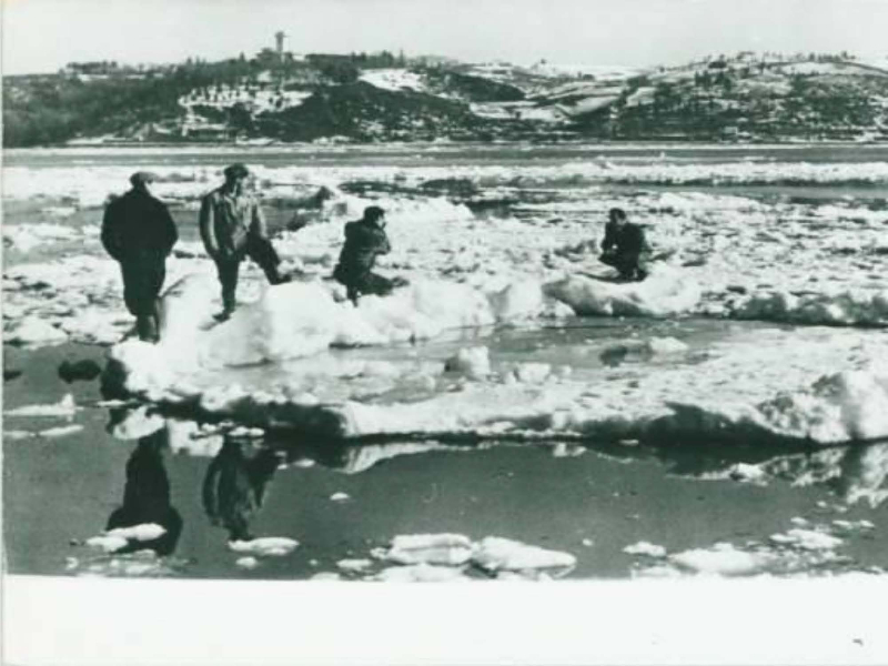 1954 - İstanbul'da yaşanan büyük kış mevsimi 74